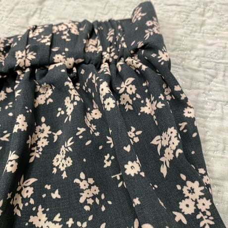 [USED] 小花柄フレアPANTS🌼