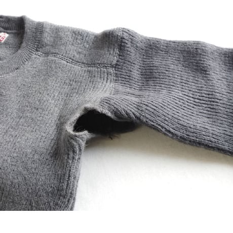 [USED] 指つき vintage ARMY ZIPカーディガン