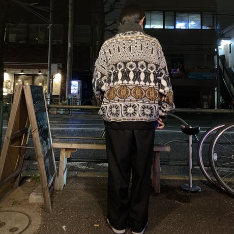 [USED] 総柄ハイネックZIPニット！