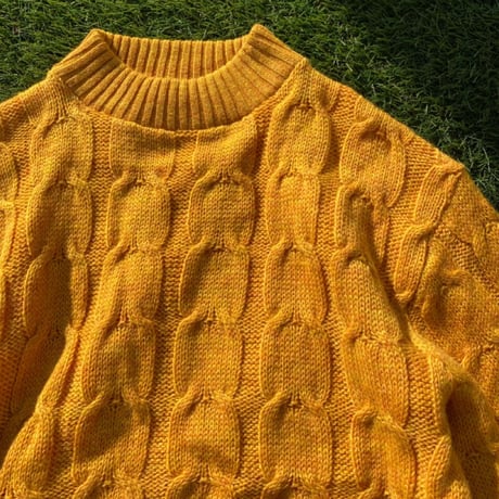 [USED] オレンジ💛ケーブルニット
