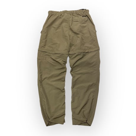 [USED] カーキのNYLONデタッチャブルPT