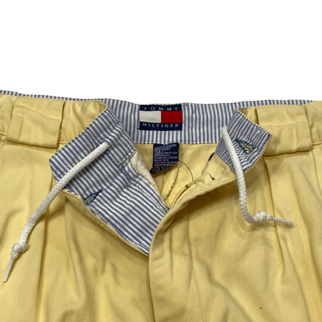 [USED] "TOMMY HILFIGER" ツータック ショーツ