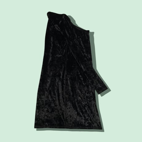 [USED]ベロアBLACKタイトワンピース🖤