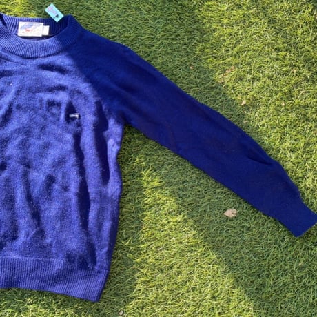[USED] スッキリ💙Levi’s  ニット