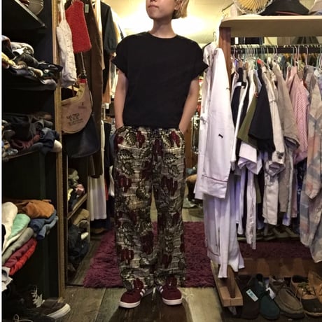 [USED] 赤い木の実柄アフリカ イージー PANTS