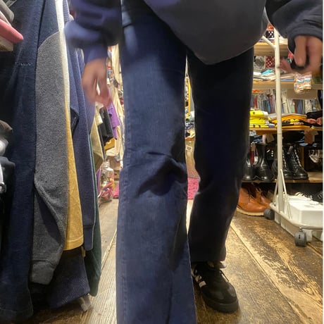 [USED] Levi's 719（W29/L28）