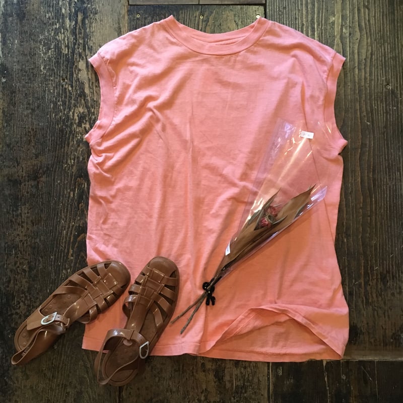 Clarksワラビー サーモンピンク