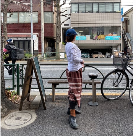 [USED]  ネイティブ柄スカート