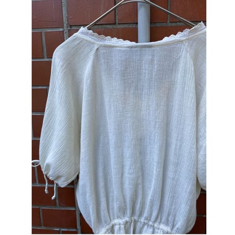[USED] コットンガーゼ刺繍TOPS