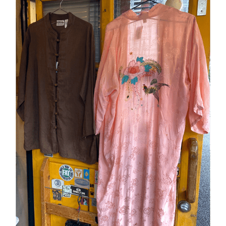 [USED] LINEN CHINA SHIRT