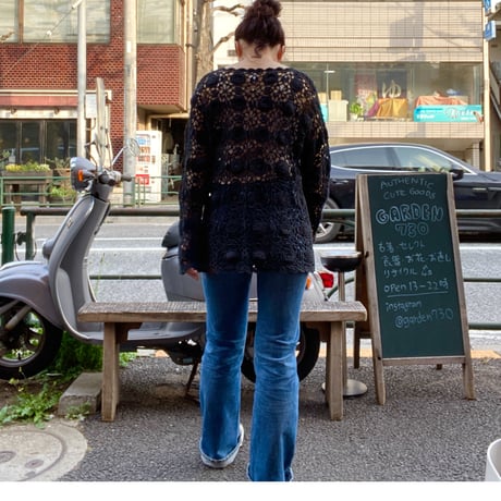 [USED] BLACKクロシェットTOPS