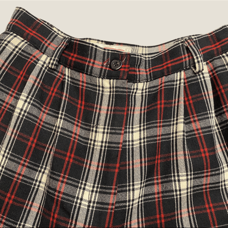 [USED] チェック柄タックショーツ