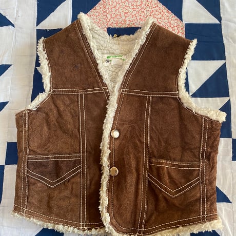 [USED] KIDS♡ SUEDE BOA VEST