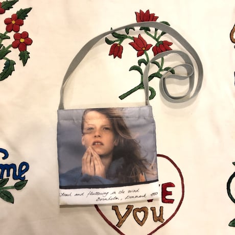[Besidethebag ] Shoulder pouch