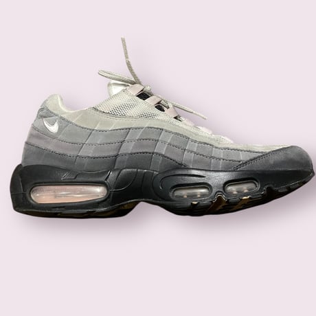 [USED] NIKE AIR MAX 95
