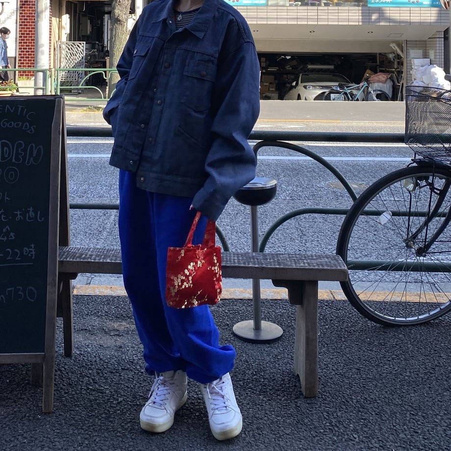 624d44c24773a319c29fb867