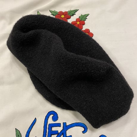 [USED] ふんわり柔らか 黒のベレー帽