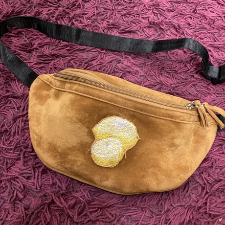 [USED] LEMON刺繍 スエード調 ウエストPOUCH