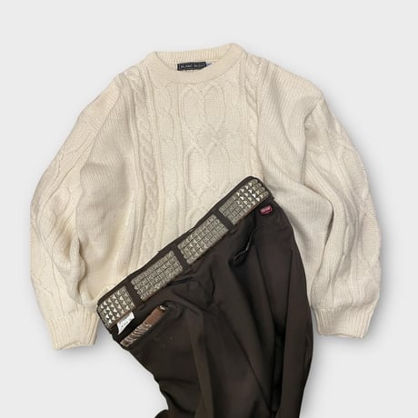[USED] White🤍ケーブル ニット