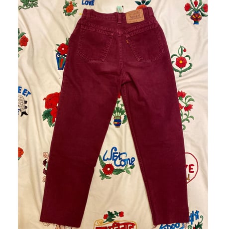 [USED]  Levis  カラーPANTS "SLIM" made in USA.