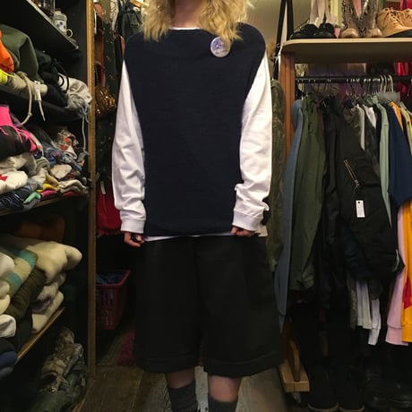 [USED] お洒落な形 NAVY Knit Best