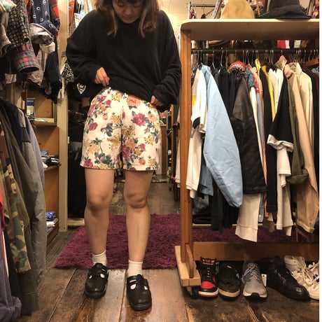[USED] バラ柄 DENIM SHORTS
