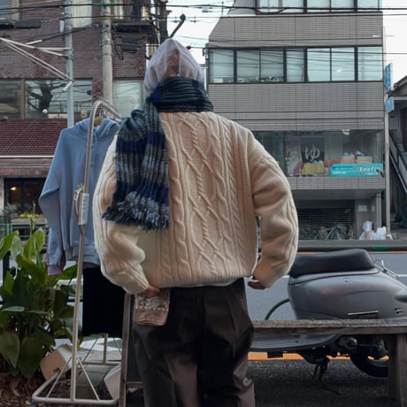 [USED] White🤍ケーブル ニット