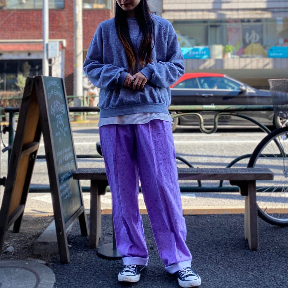 5e744859e20b0451b1566177