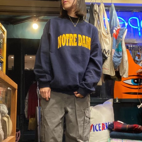 [USED]NOTRE DAME SWEAT