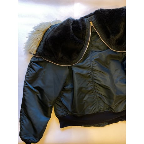 [USED]  OLD N-2B JKT made in USA.  NAVY