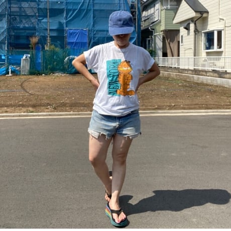 [USED] VINTAGE  Garfield プリント Tee