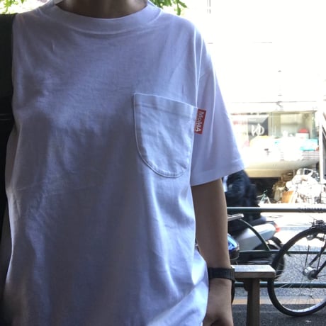 [USED] MoMA ポケTee