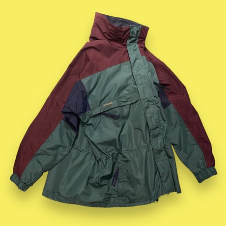 [USED] Columbia ナイロンジャケット🌲