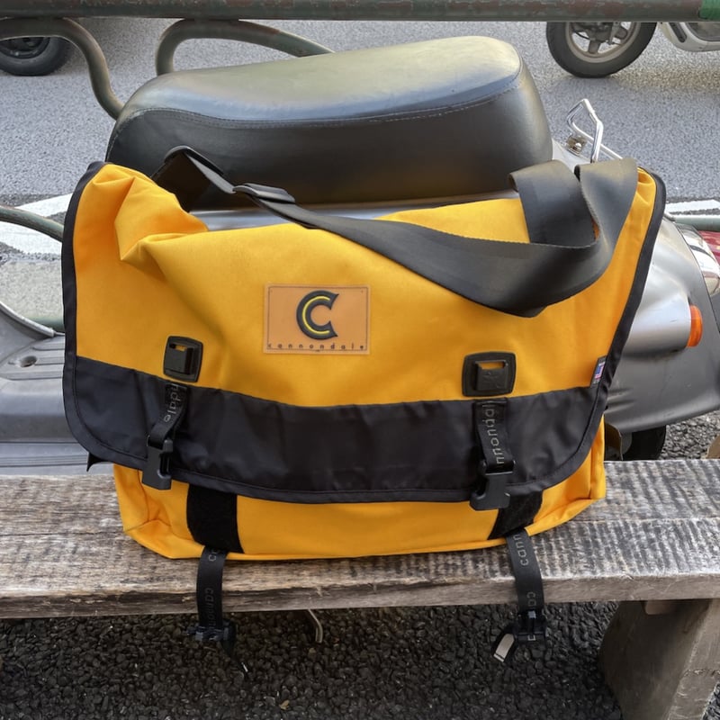 USED] YELLOW!!! メッセンジャーBAG | garden730
