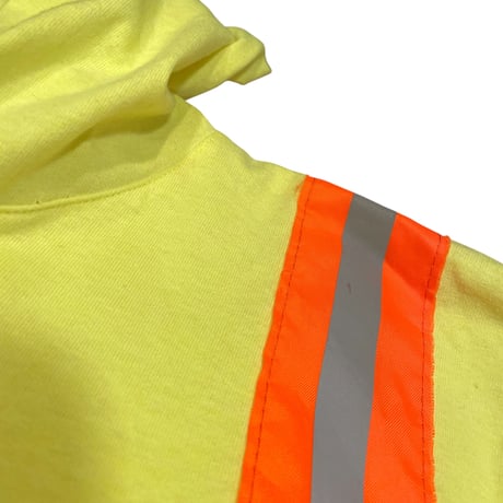 [USED] REFLECTOR HOODED LS TEE