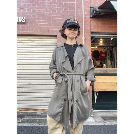 [USED] テロテロ トレンチ風 COAT