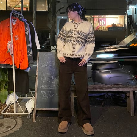 [USED] ICELAND made!! ニットカーディガン