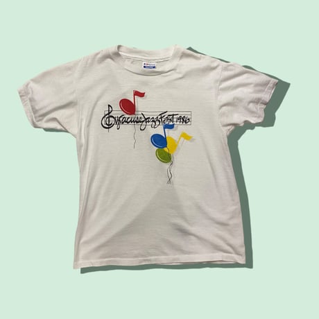 [USED]90’s vintage 🎵tee
