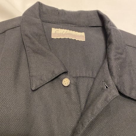 [USED] 大きめブラック半袖 SHIRT