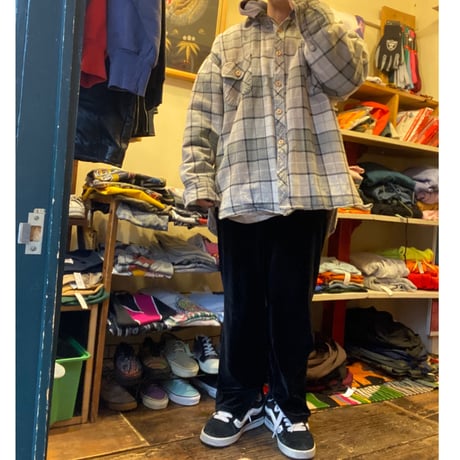[USED] 淡いGREYチェックのキルトネル