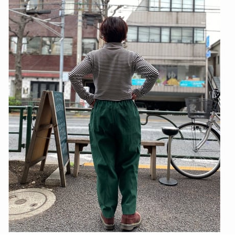 [USED] おしゃれな形！イージーパンツ ⭐︎