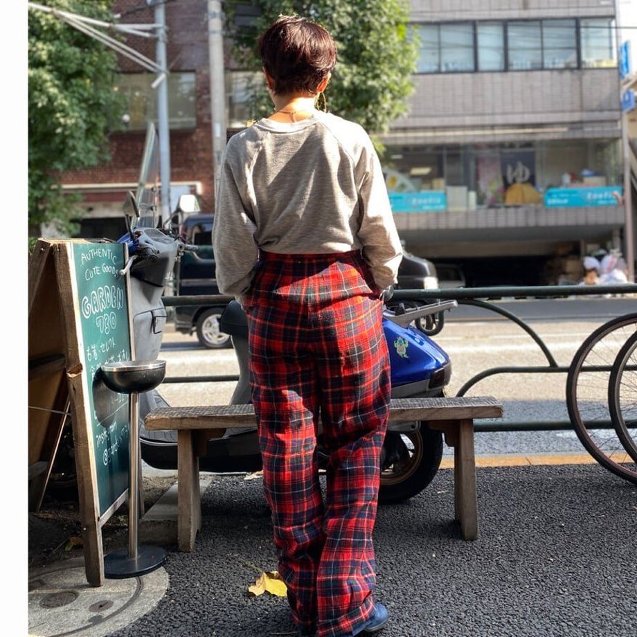 5f76c4b34b08397c66bf2a94