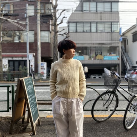 [USED]  コンパクトsize ケーブル ニット