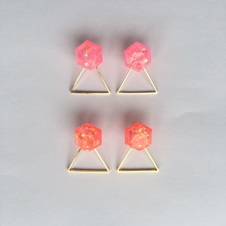 [BENICOTOY] TRIANGLEピアス