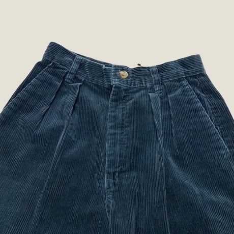 [USED] GREEN CORDUROY SHORTS♡