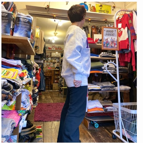[USED] 90's REVERSE SWEAT