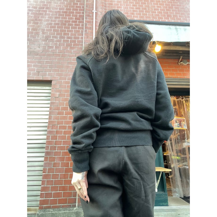 695a226b77bc6606f577e2e6