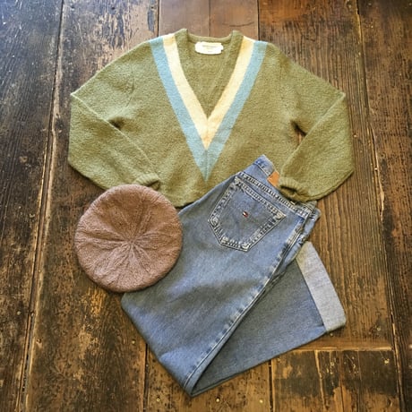 [USED] vintage ちび丈3色Vニット
