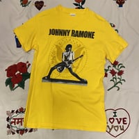 [USED] "JOHNNY RAMONE"  Tee