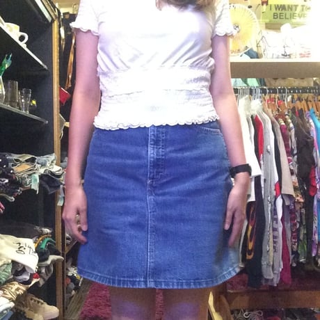 [USED] COTTON WHITE TOPS